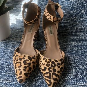Steve Madden Dainna leopard calf hair heels-Size 8